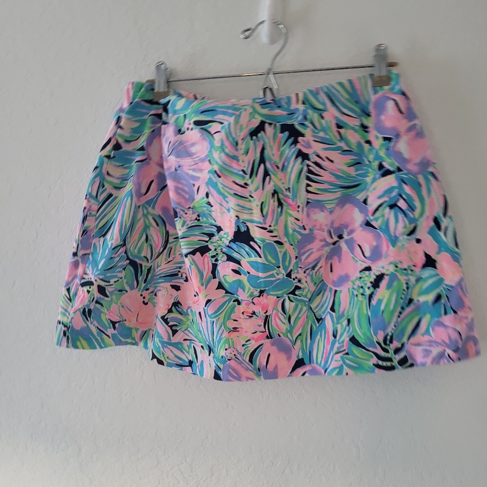 Lilly Pulitzer Madison Skort Bermudaful Size Large - Picture 2 of 4